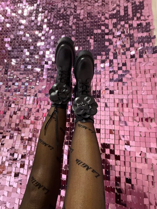 Buty trapery workery damskie czarne z różą La Milla